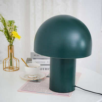 Urathen Retro Table Lamp