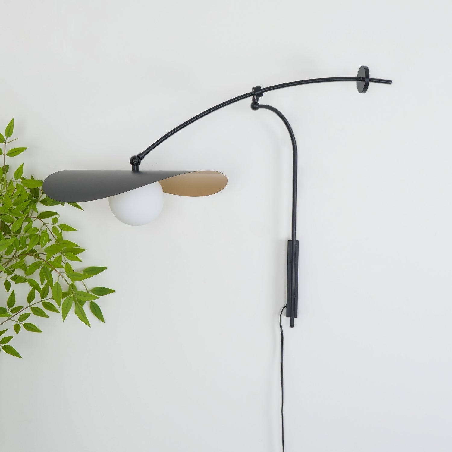 Tirove Glass Minimalist  Wall Lamp