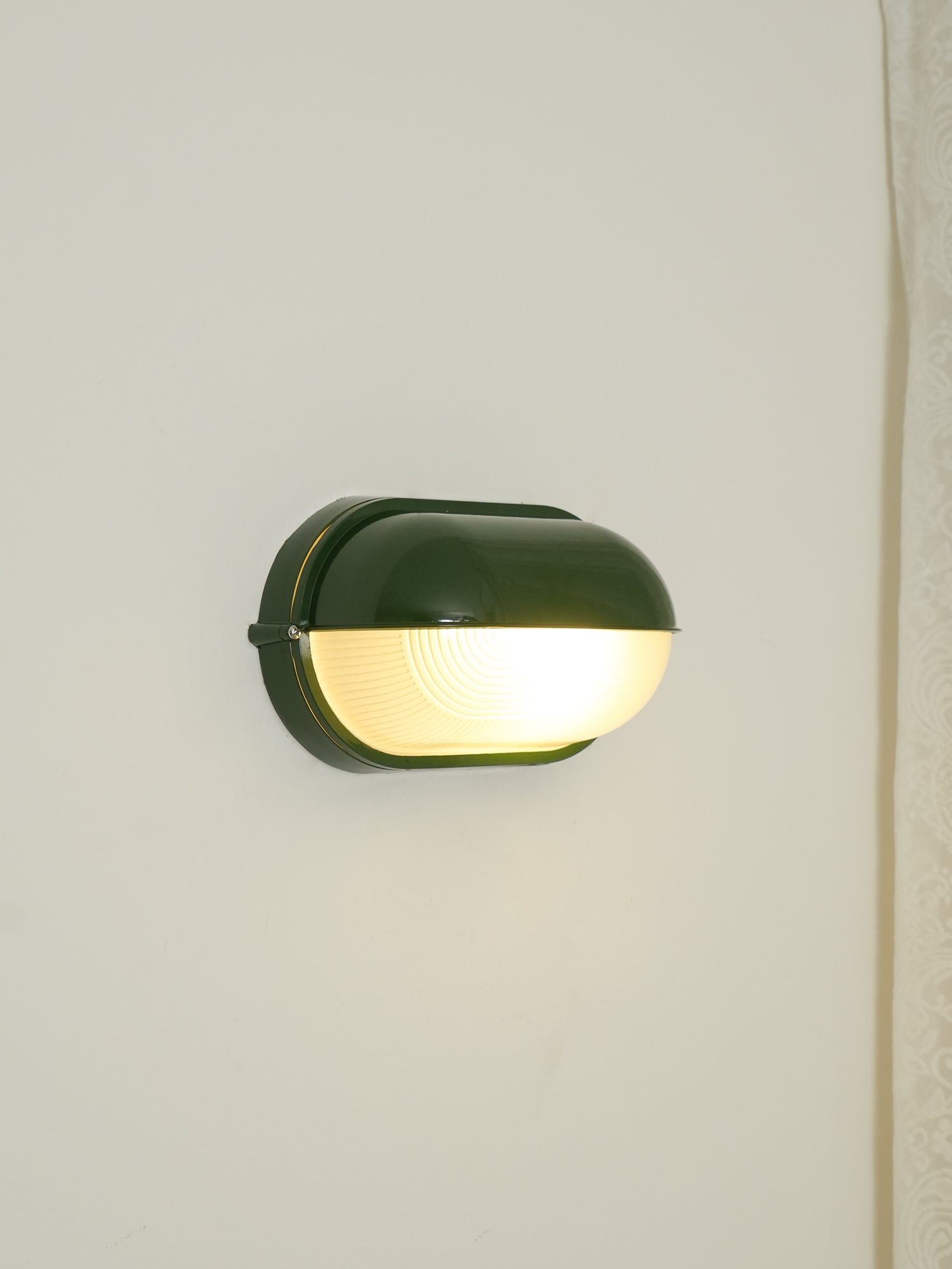 Hawstone Glass Outdoor Light