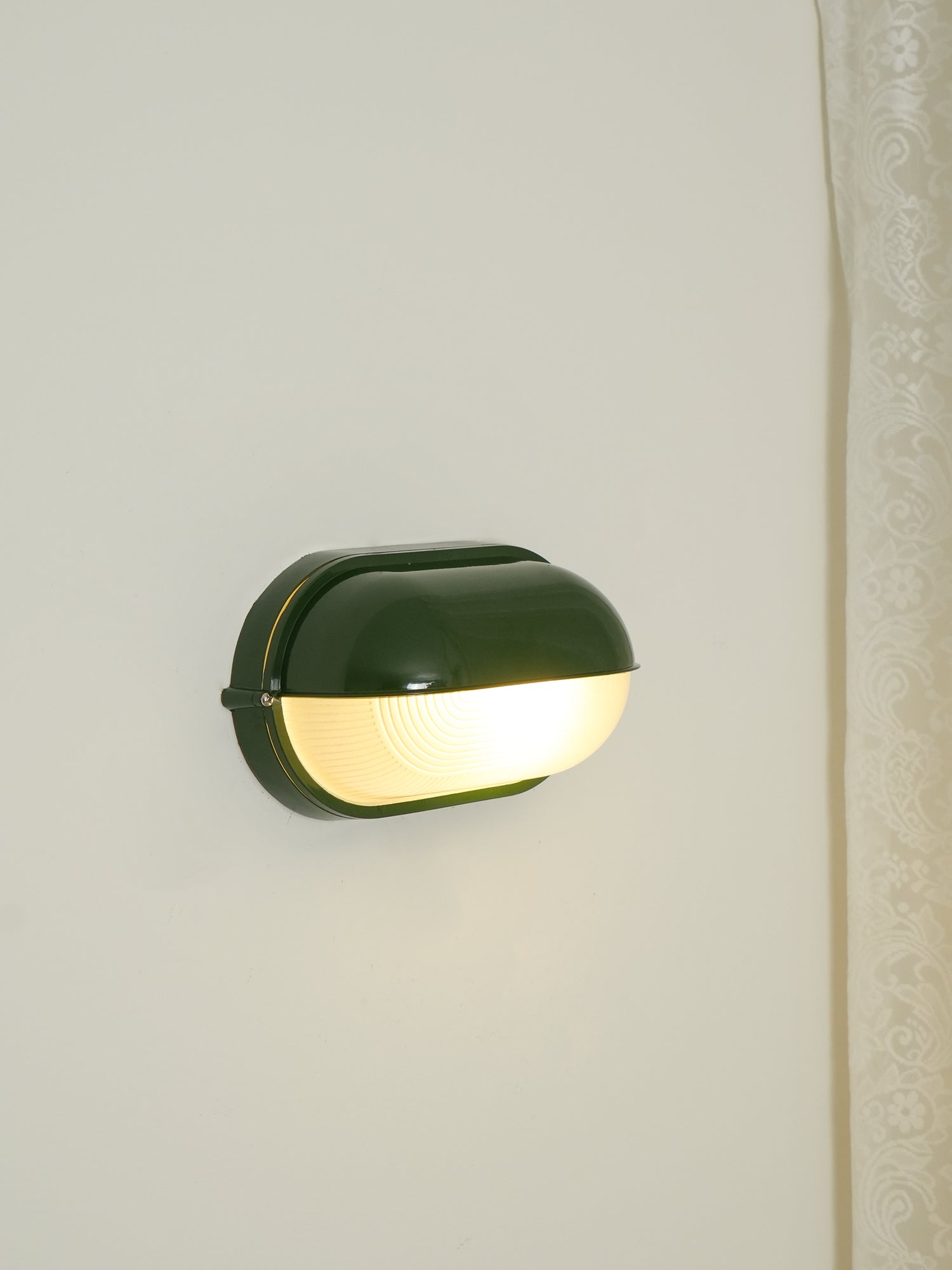 Hawstone Glass Outdoor Light