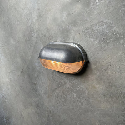 Hawstone Glass Outdoor Light