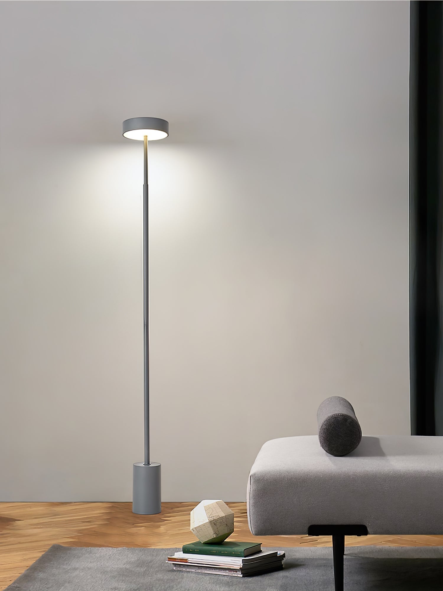 Circa Minimalist Rotatable Floor Lamp