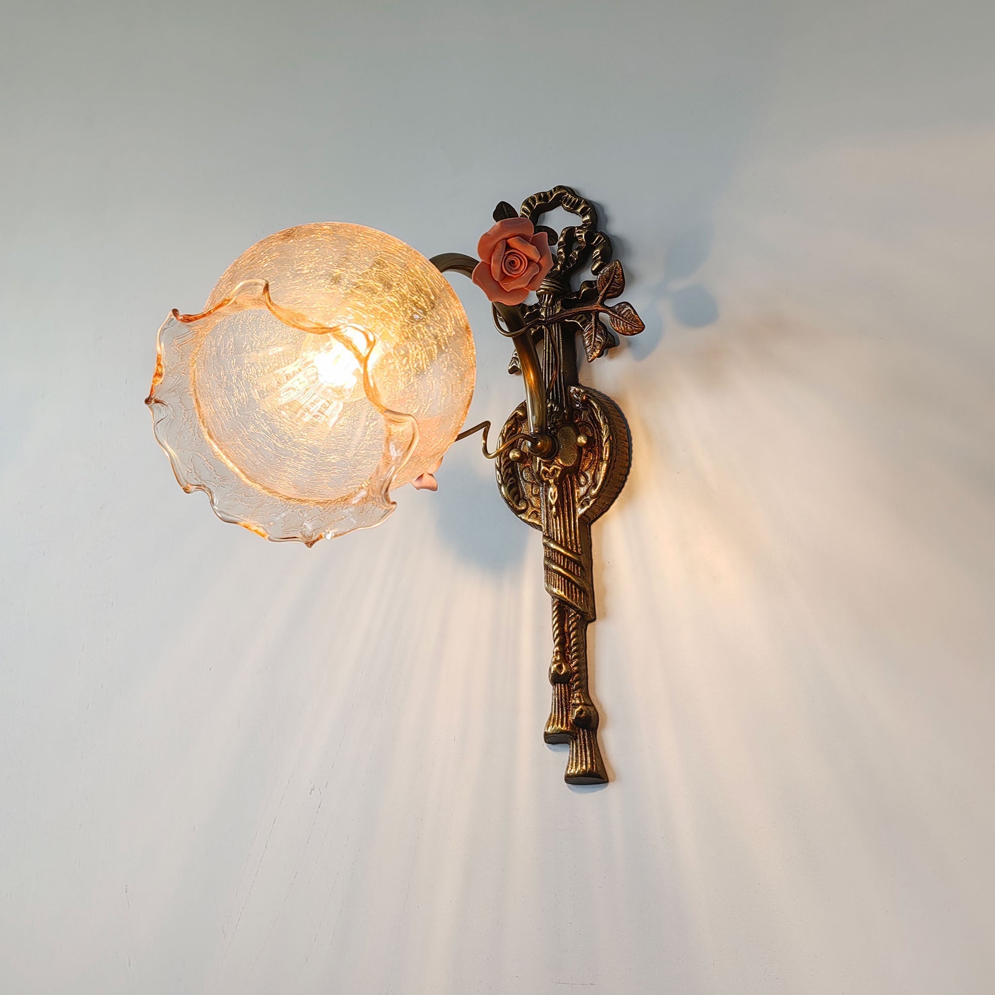 Elarose Wall Lamp