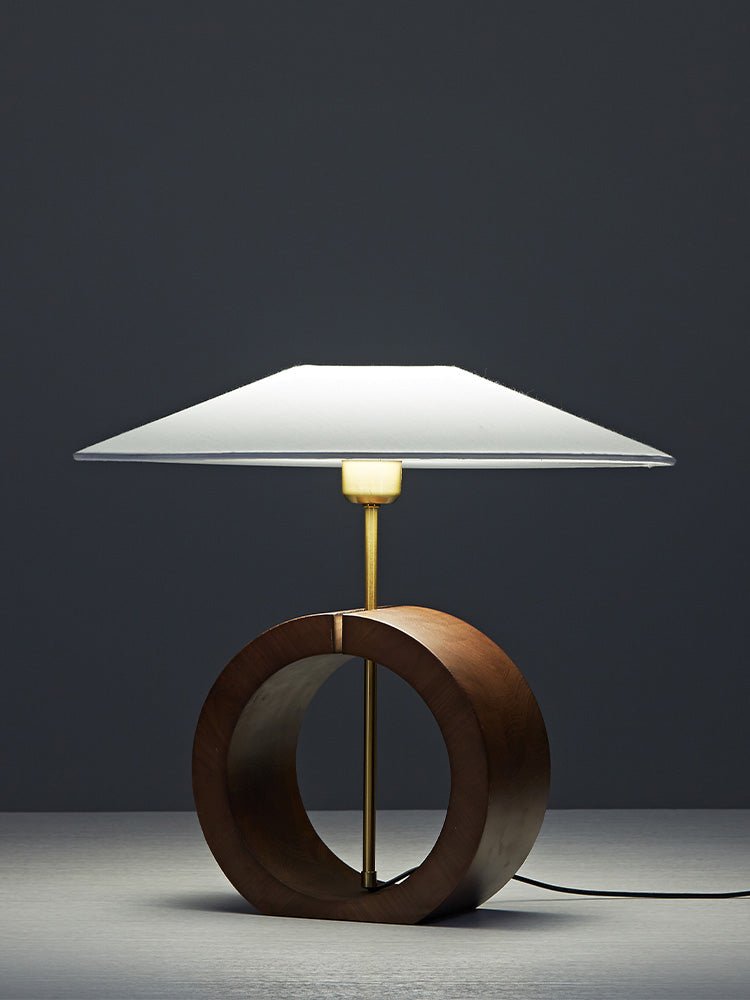 Arvek Table Lamp