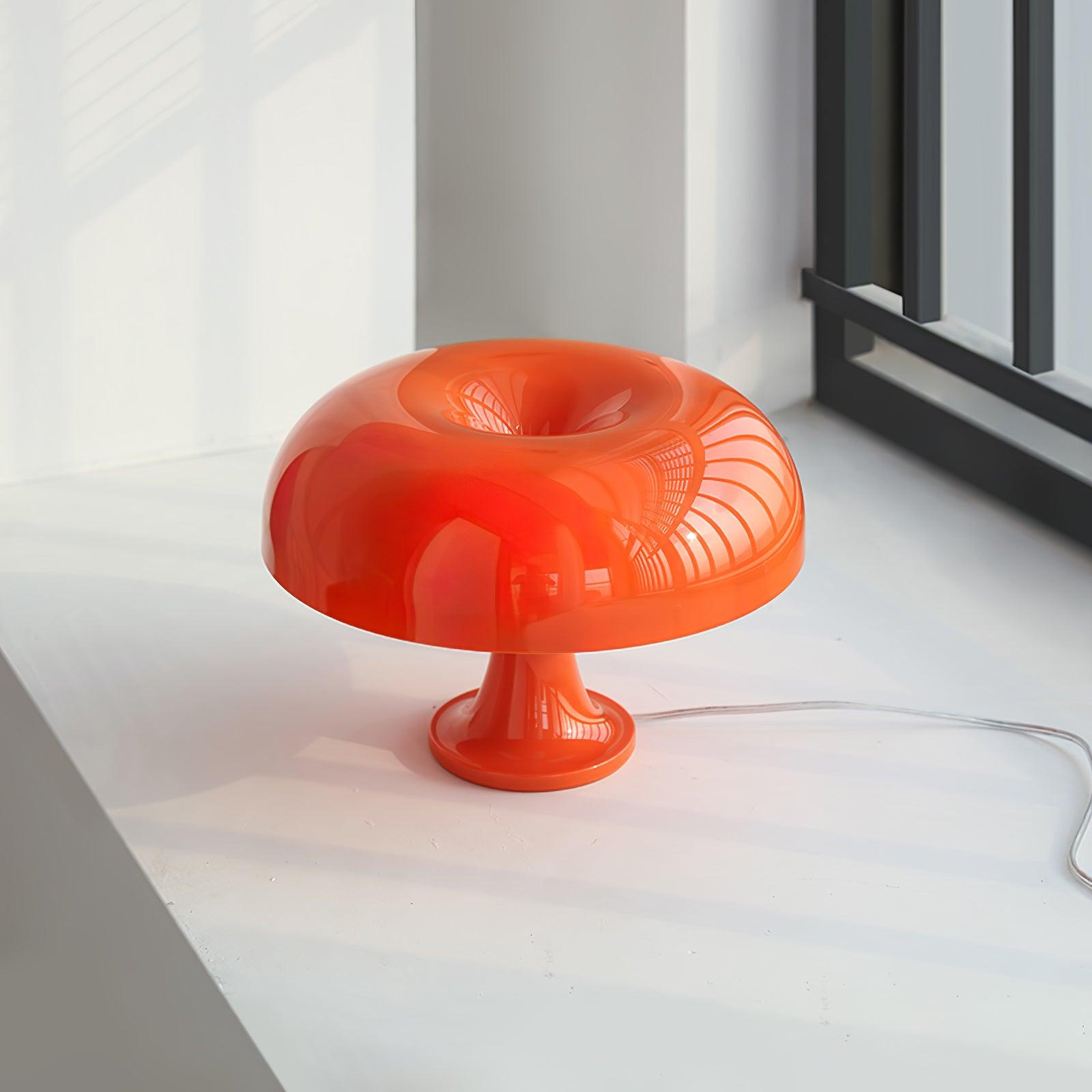 Orelielia Playful Retro Table Lamp