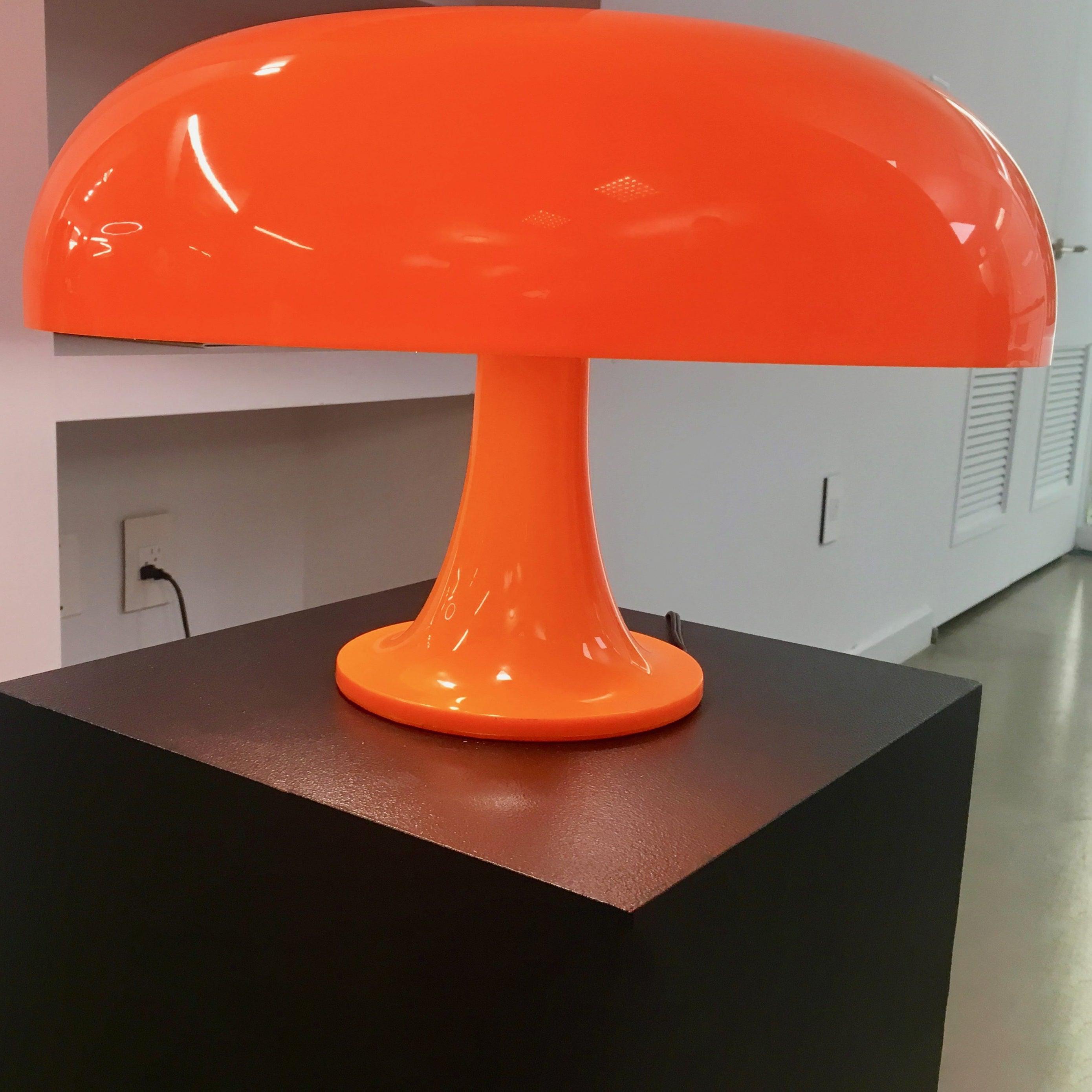 Orelielia Playful Retro Table Lamp