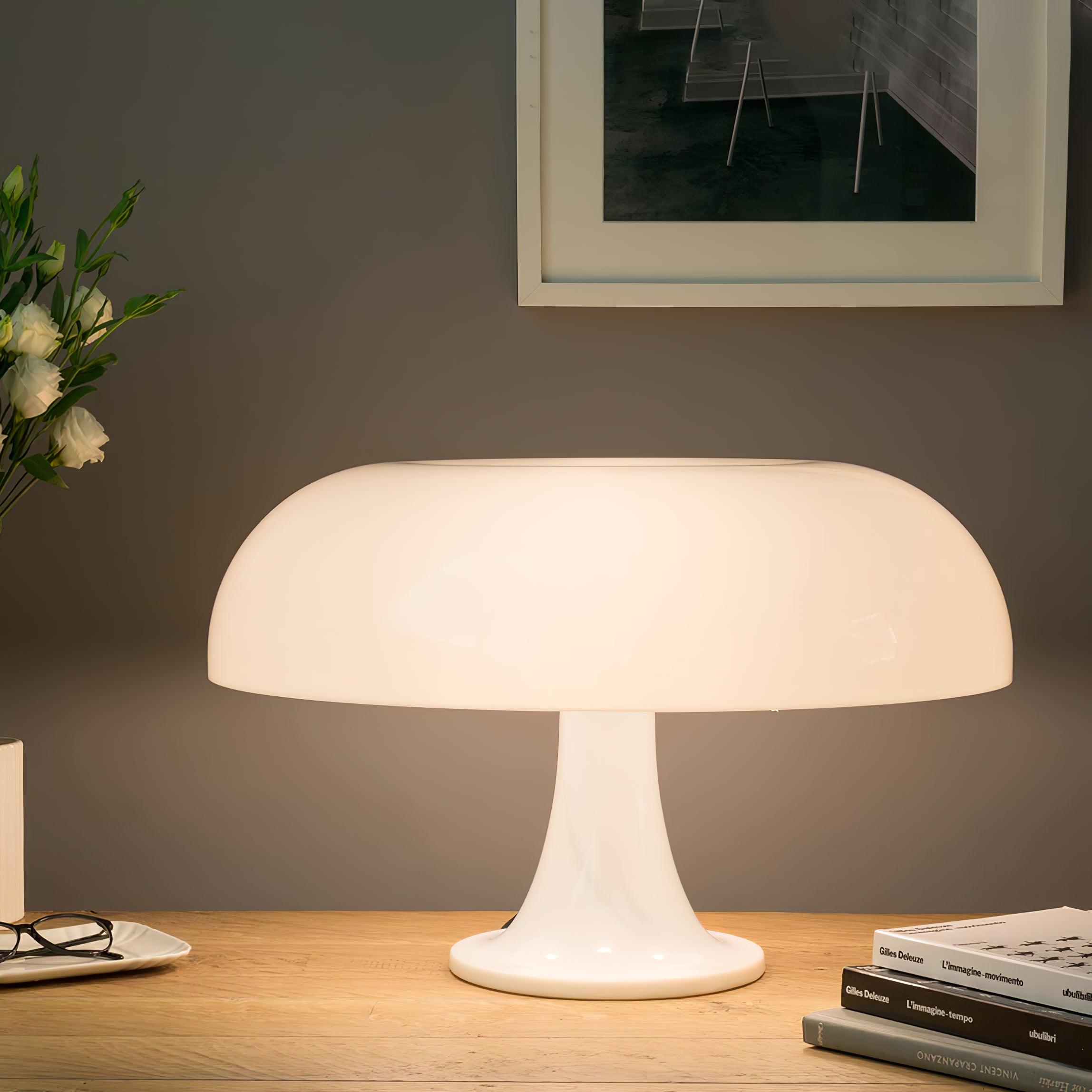 Orelielia Playful Retro Table Lamp