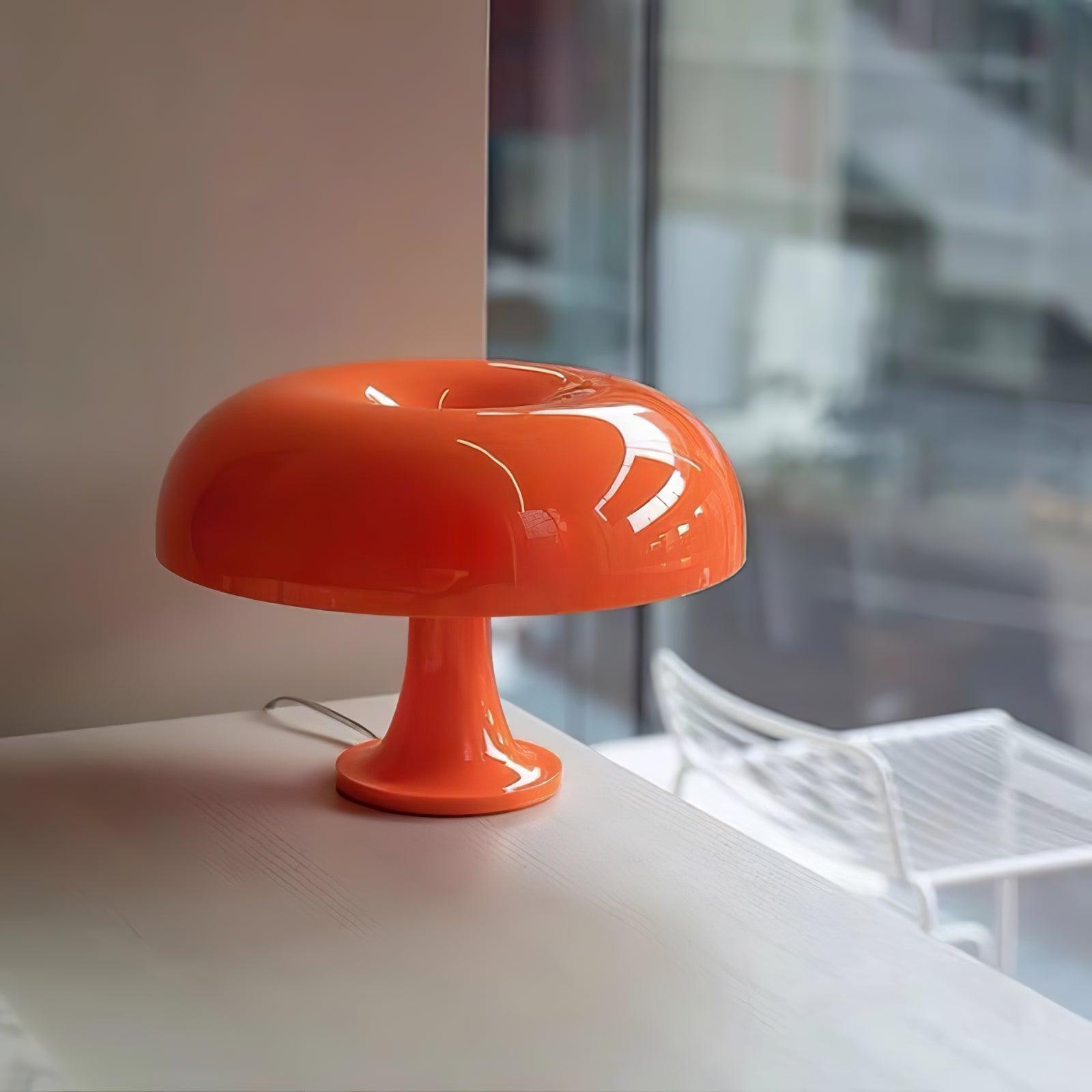 Orelielia Playful Retro Table Lamp