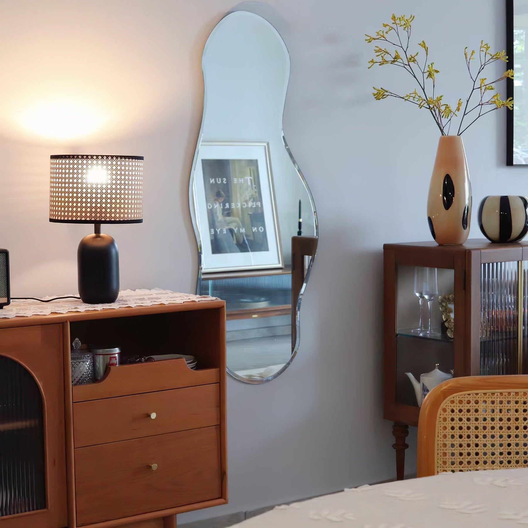 Ravarielle Modern Bamboo Table Lamp