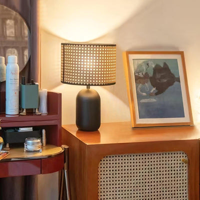 Ravarielle Modern Bamboo Table Lamp