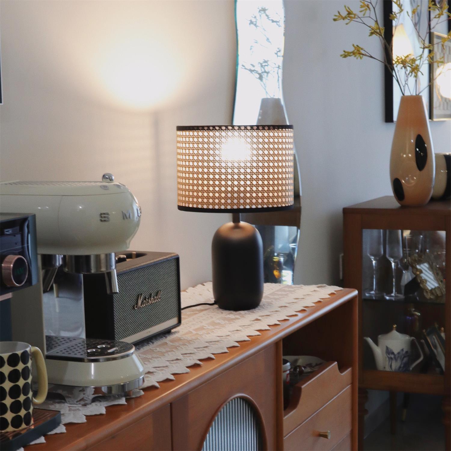 Ravarielle Modern Bamboo Table Lamp