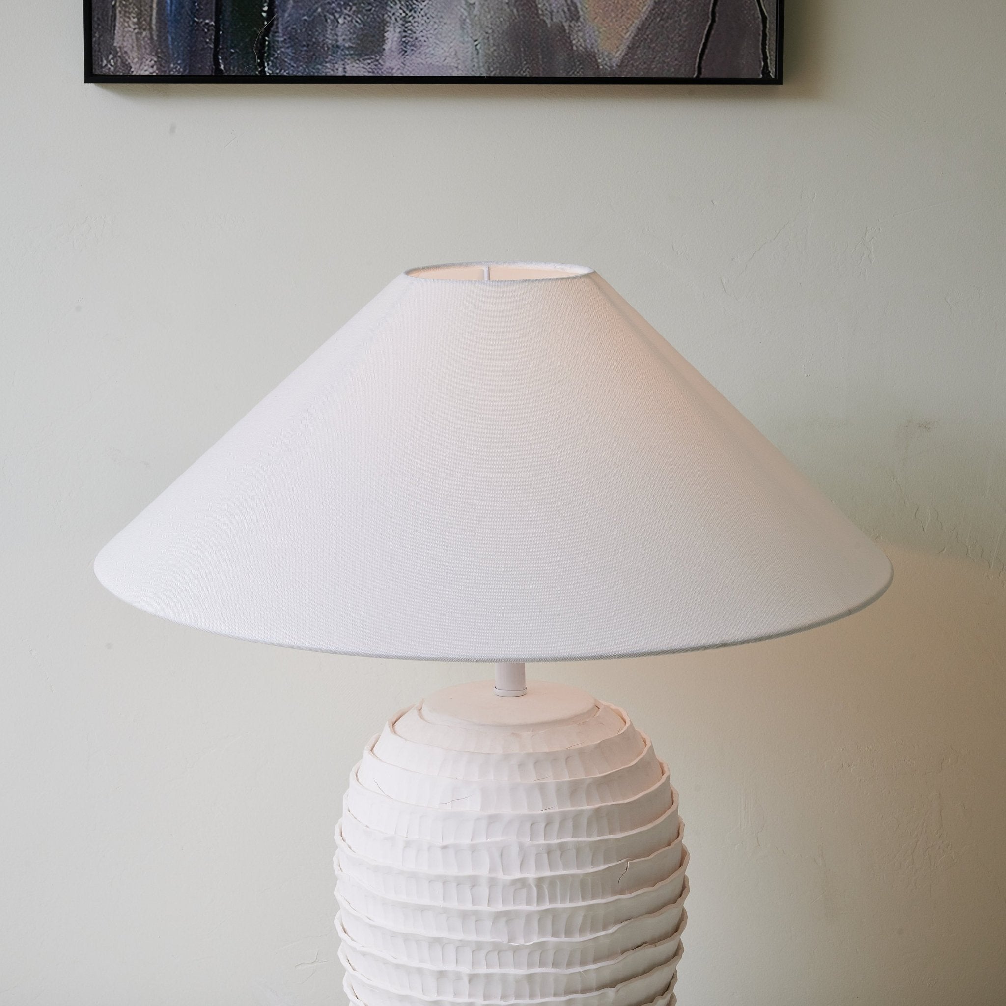 Albert Minimalist Table Lamp