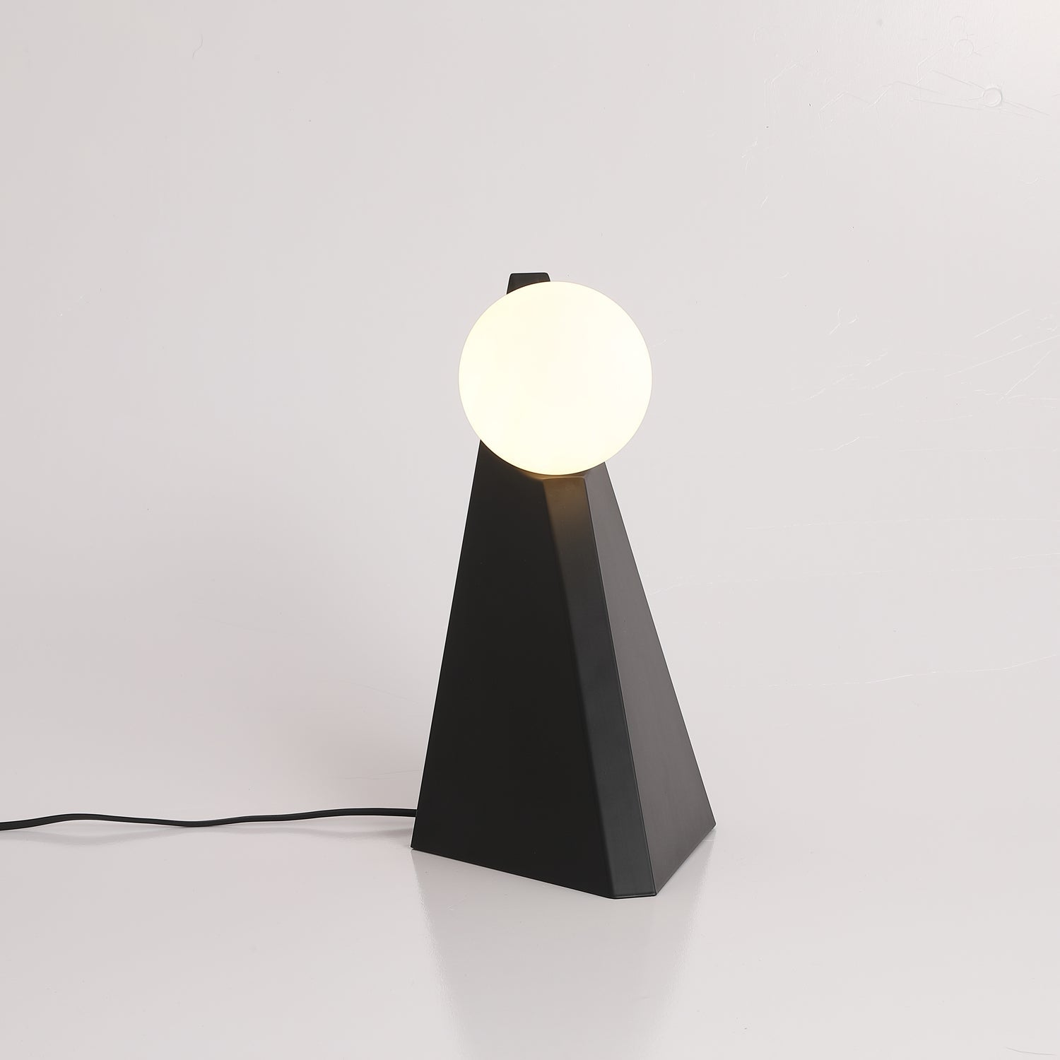 Nixie Geometric Glass Table Lamp