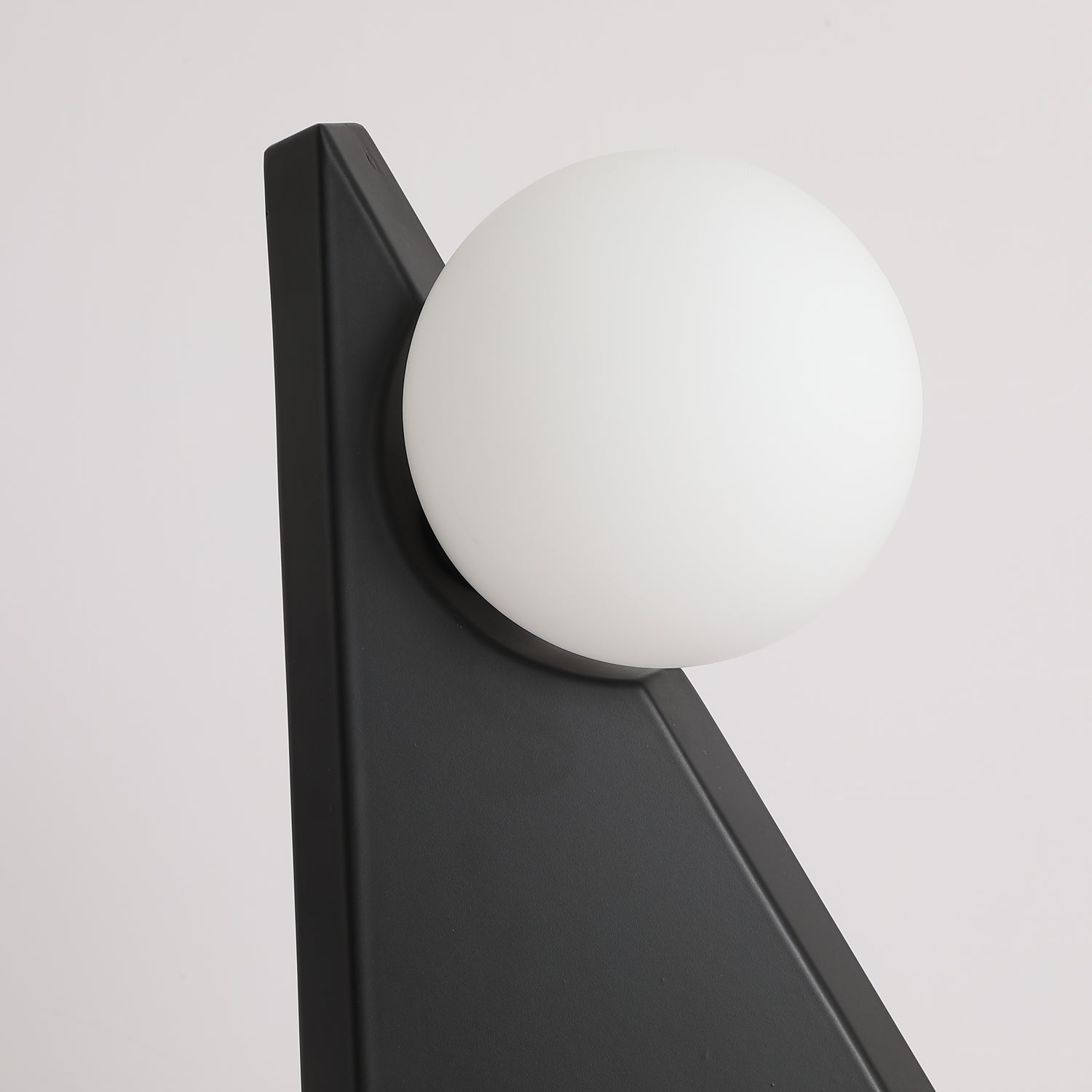 Nixie Geometric Glass Table Lamp