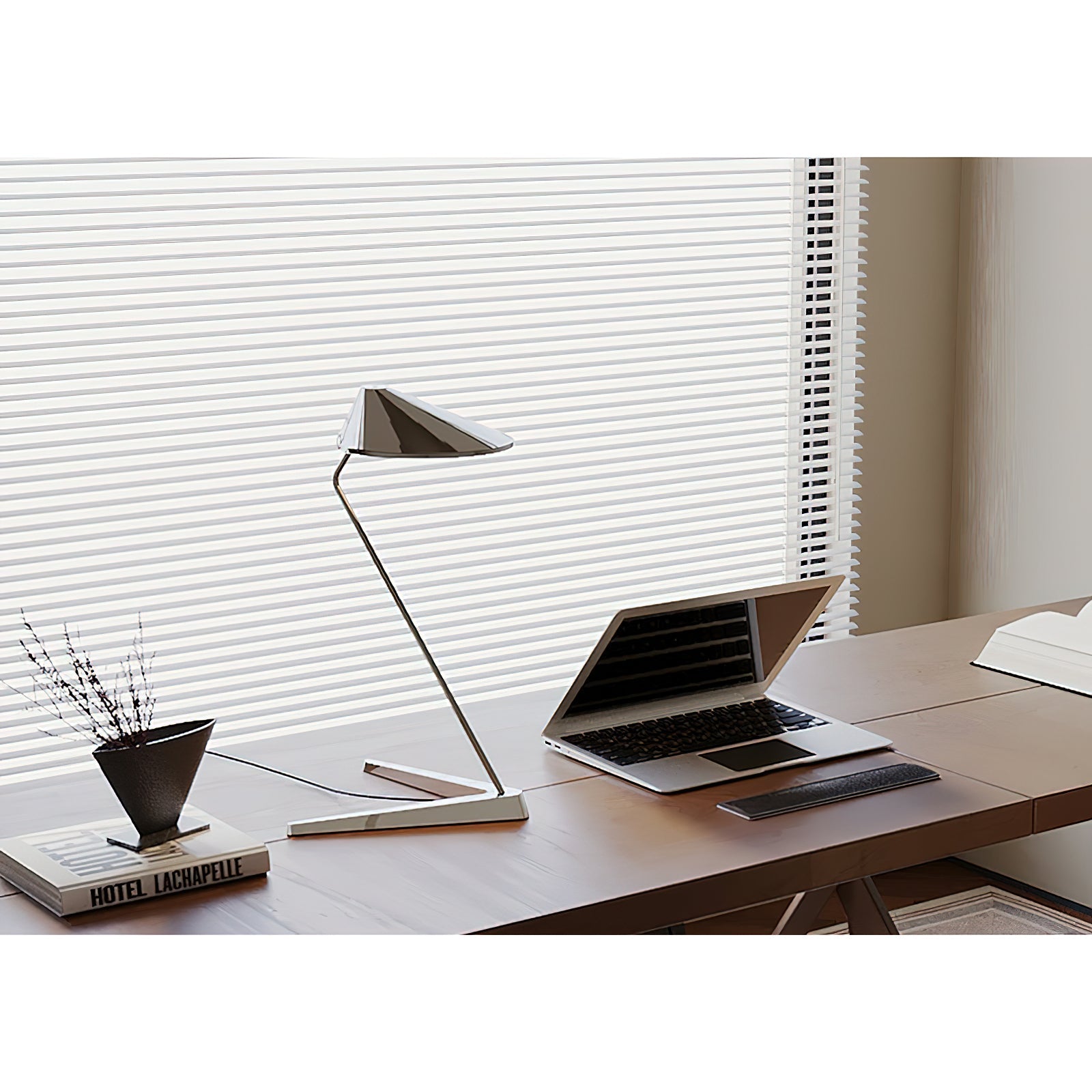 Sable Table Lamp