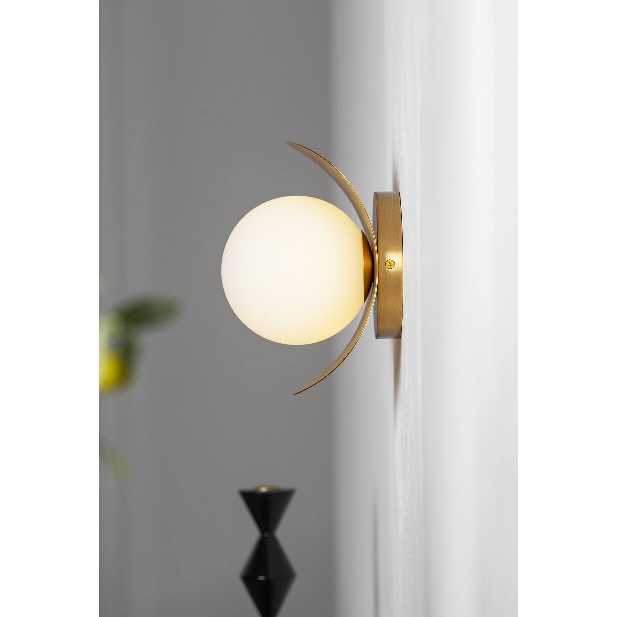 Aurecourt Brass Indoor Wall Light