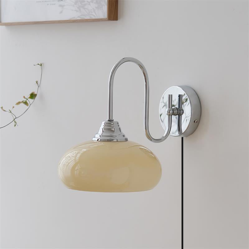 Ulsilia Wall Lamp