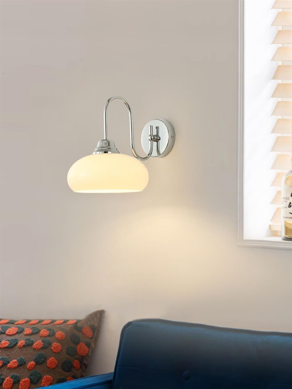 Ophaan Wall Light