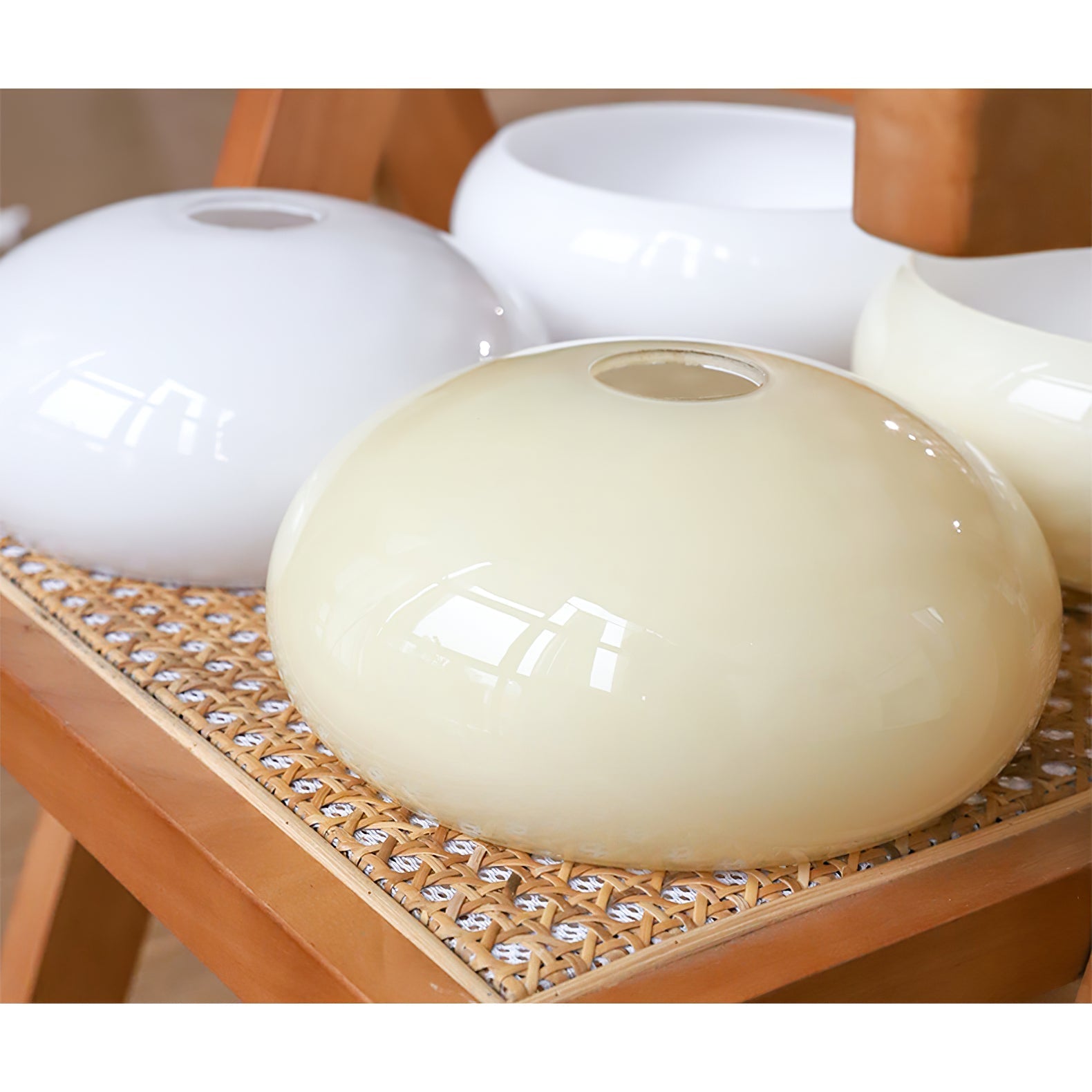 Ophaan Wall Light