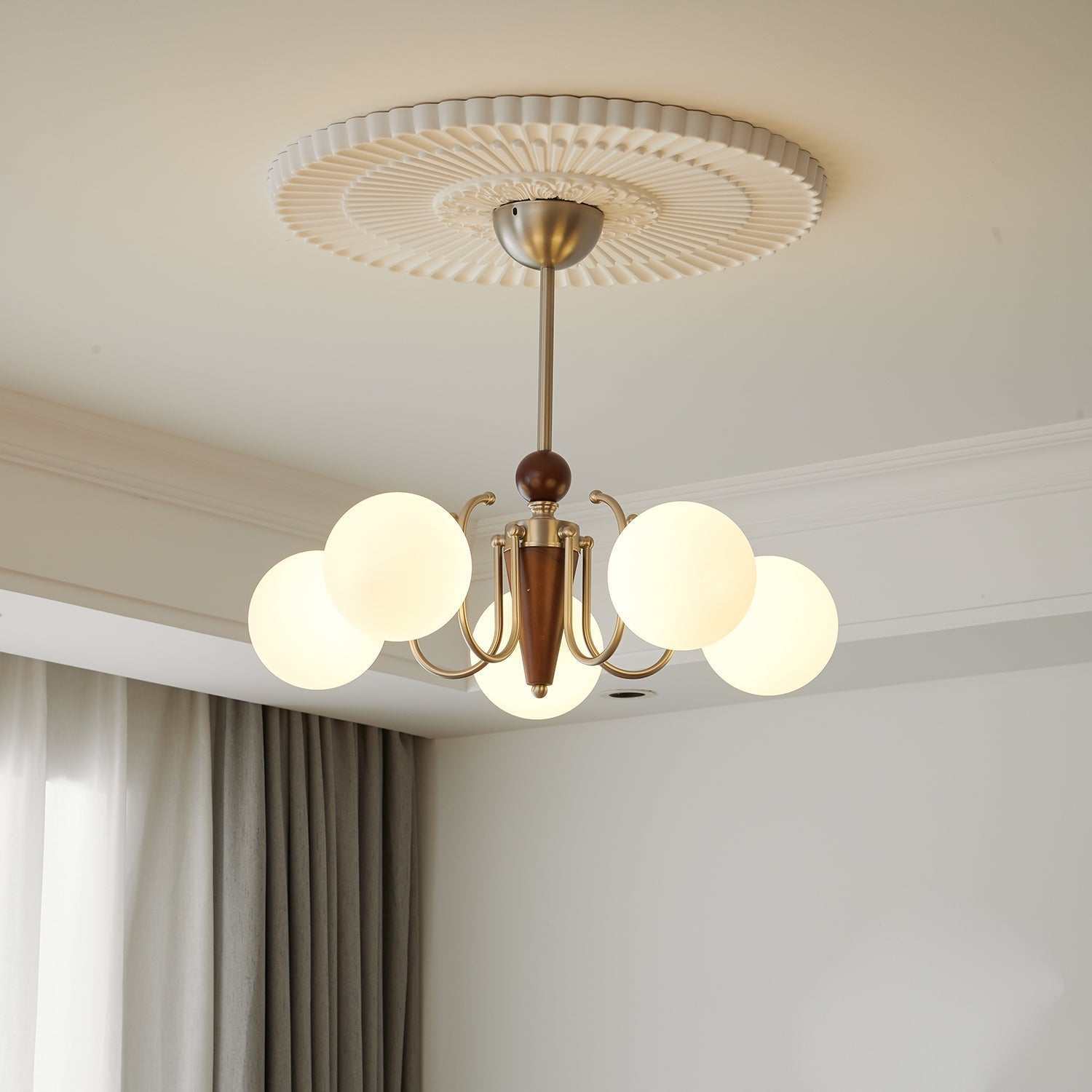 Orvynia Elegance Classic Grove Wood Glass Chandelier
