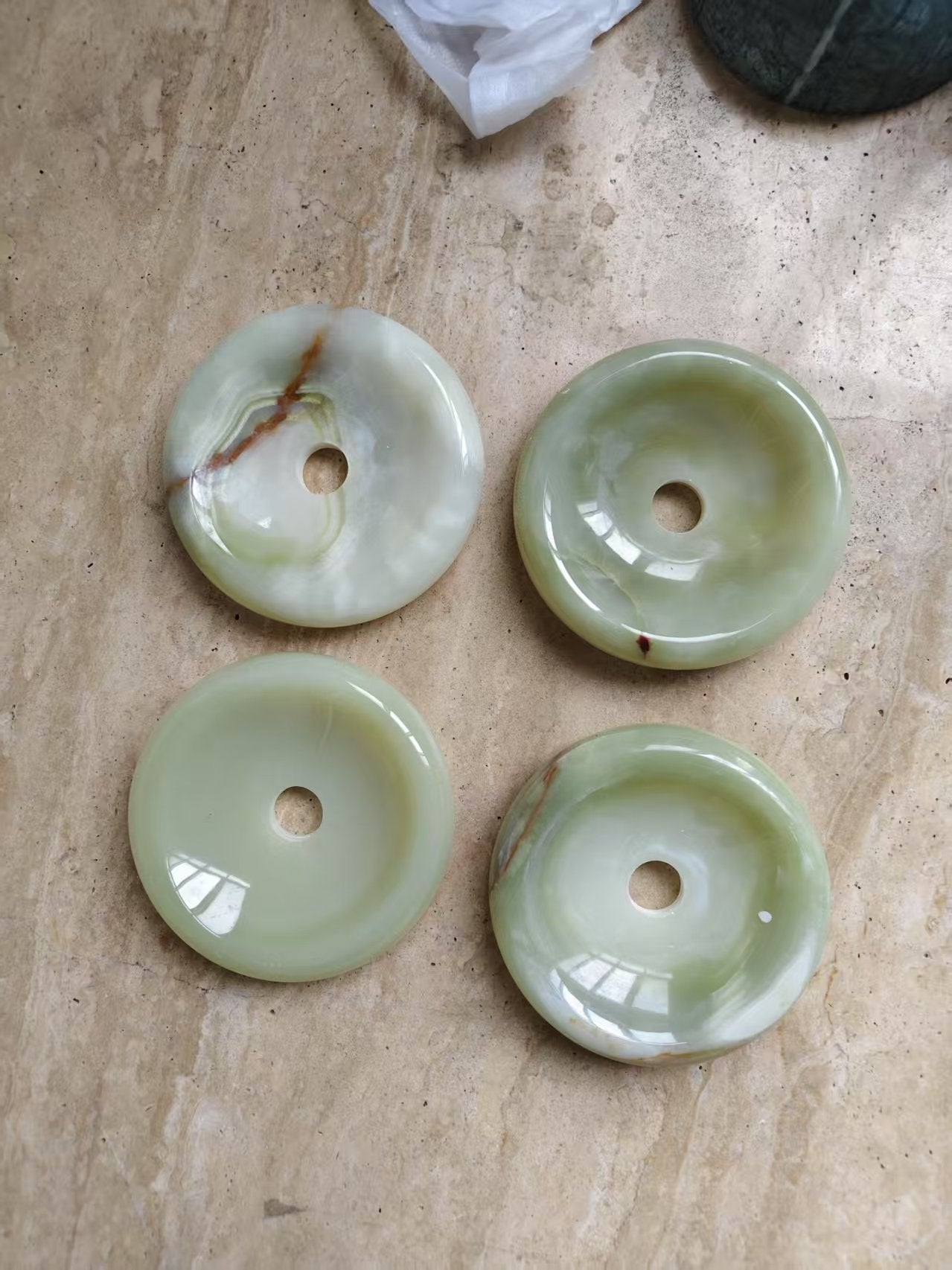 Willowley Onyx Indoor Wall Light
