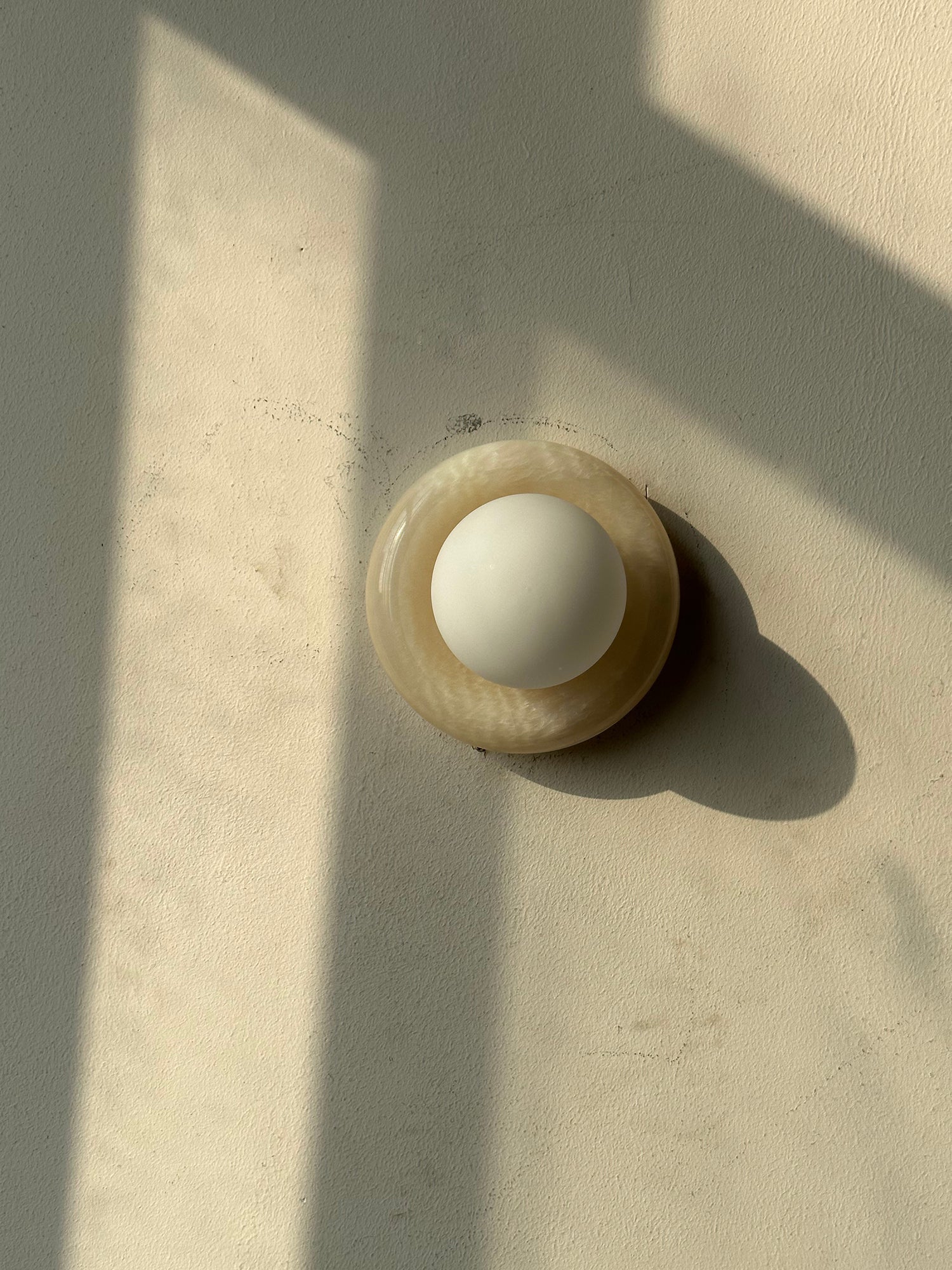 Willowley Onyx Indoor Wall Light