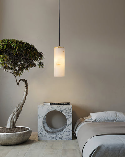 Lyvina Vertical Alabaster Pendant Light