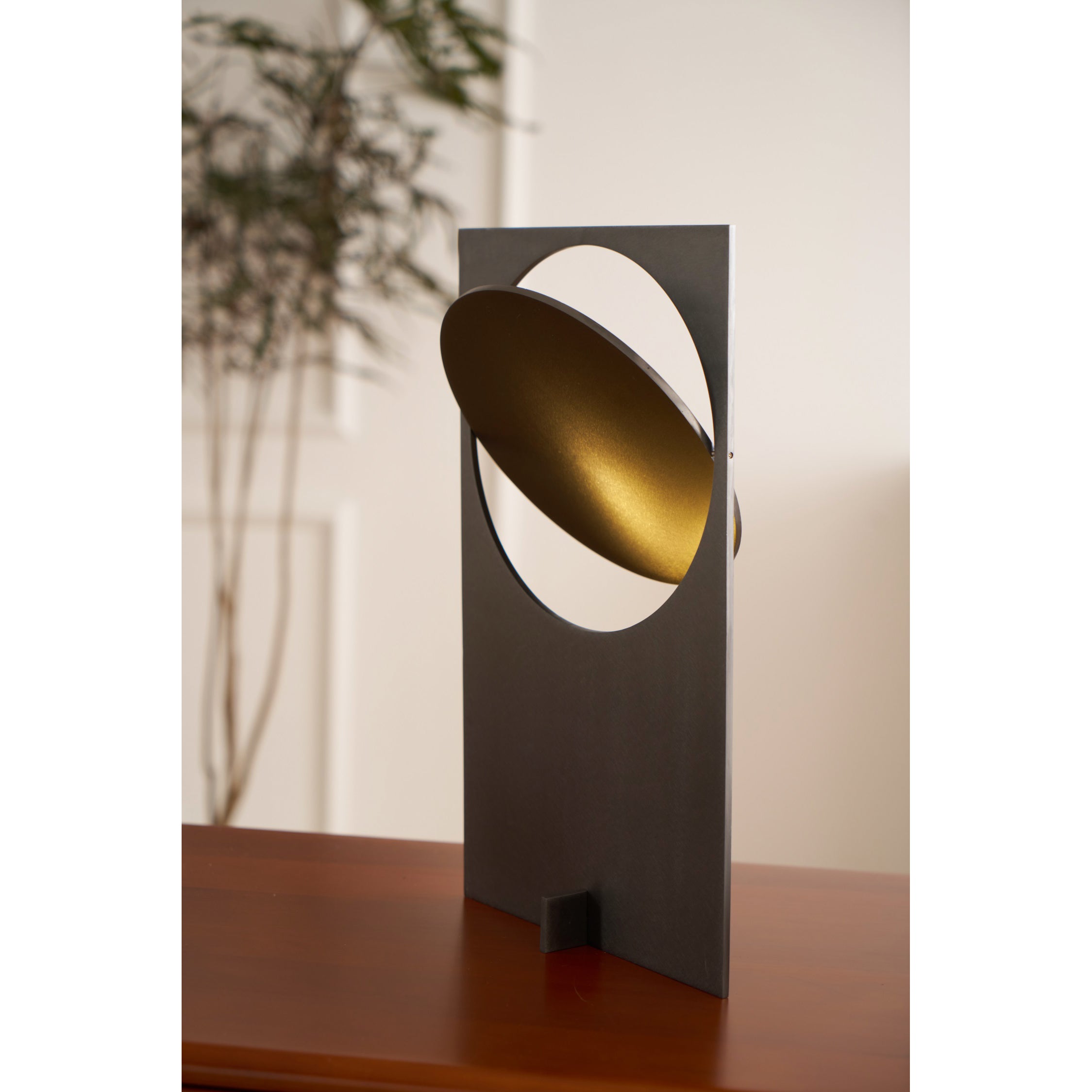 Dekle Table Lamp