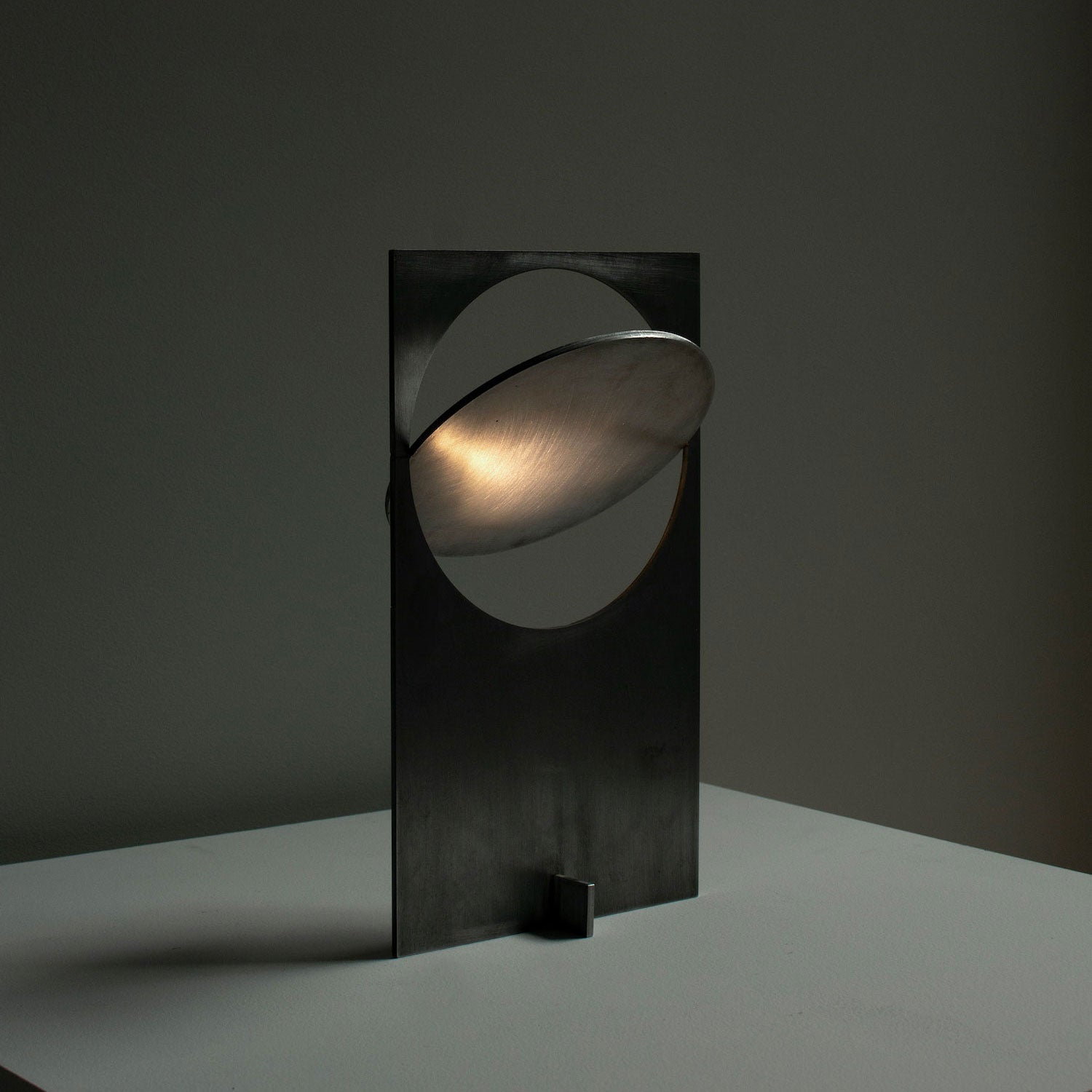 Dekle Table Lamp