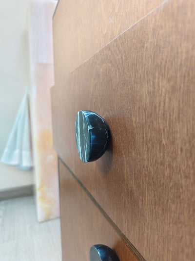 Nerarina Obsidian Core Marble Pull Handle