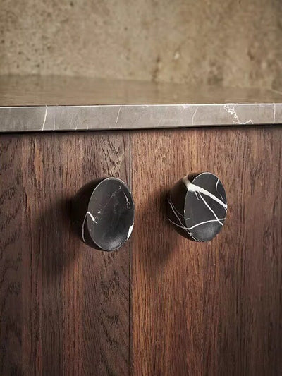 Nerarina Obsidian Core Marble Pull Handle