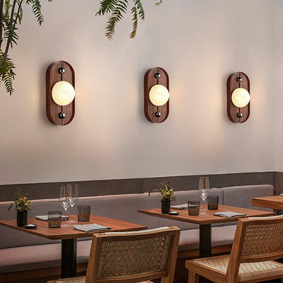 Evtala Wall Lamp