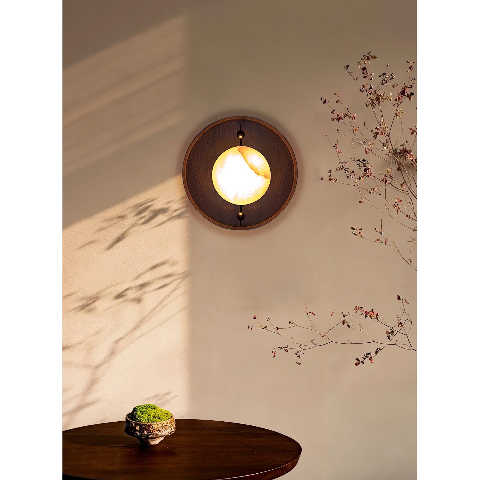 Evtala Wall Lamp