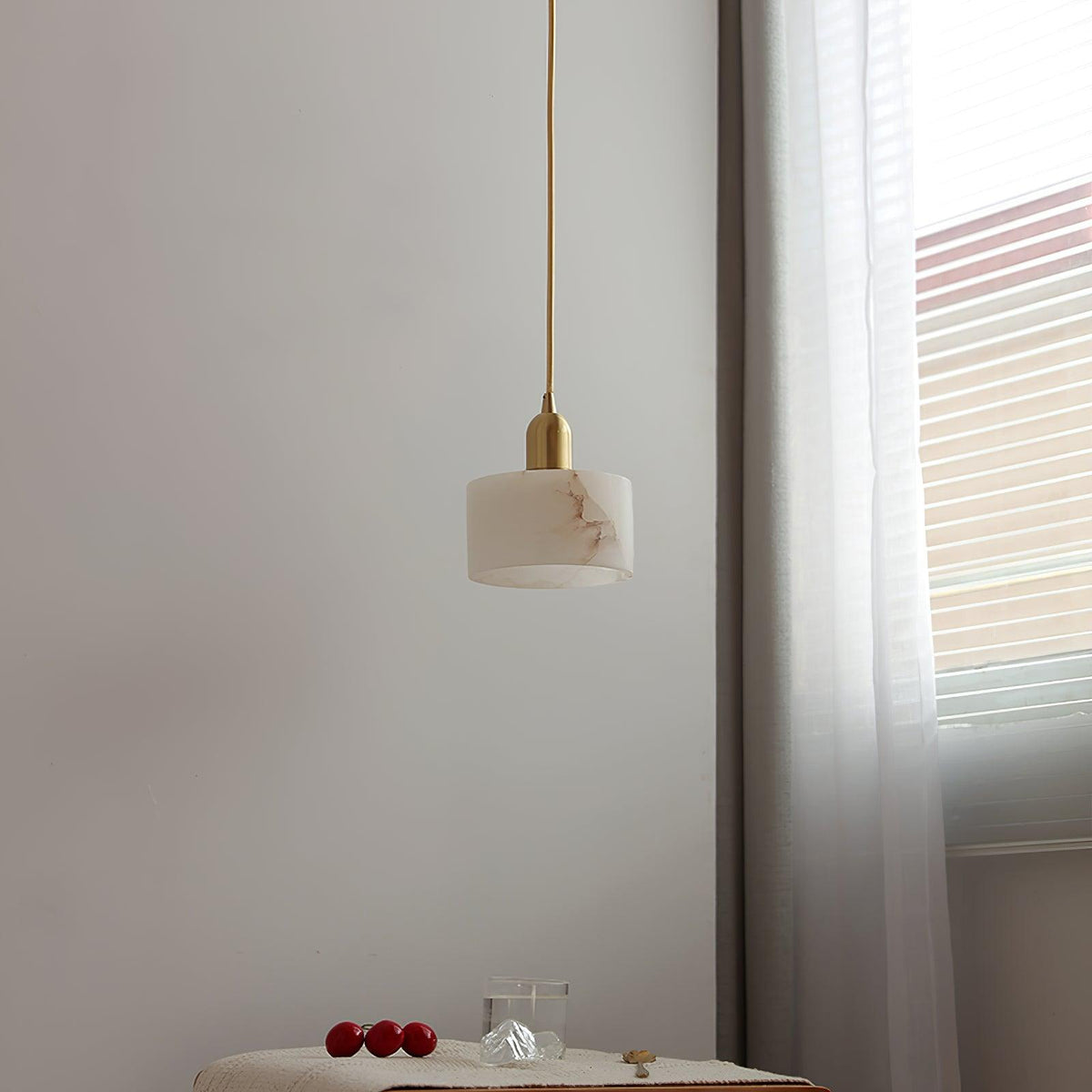Fjara Alabaster Pendant Light