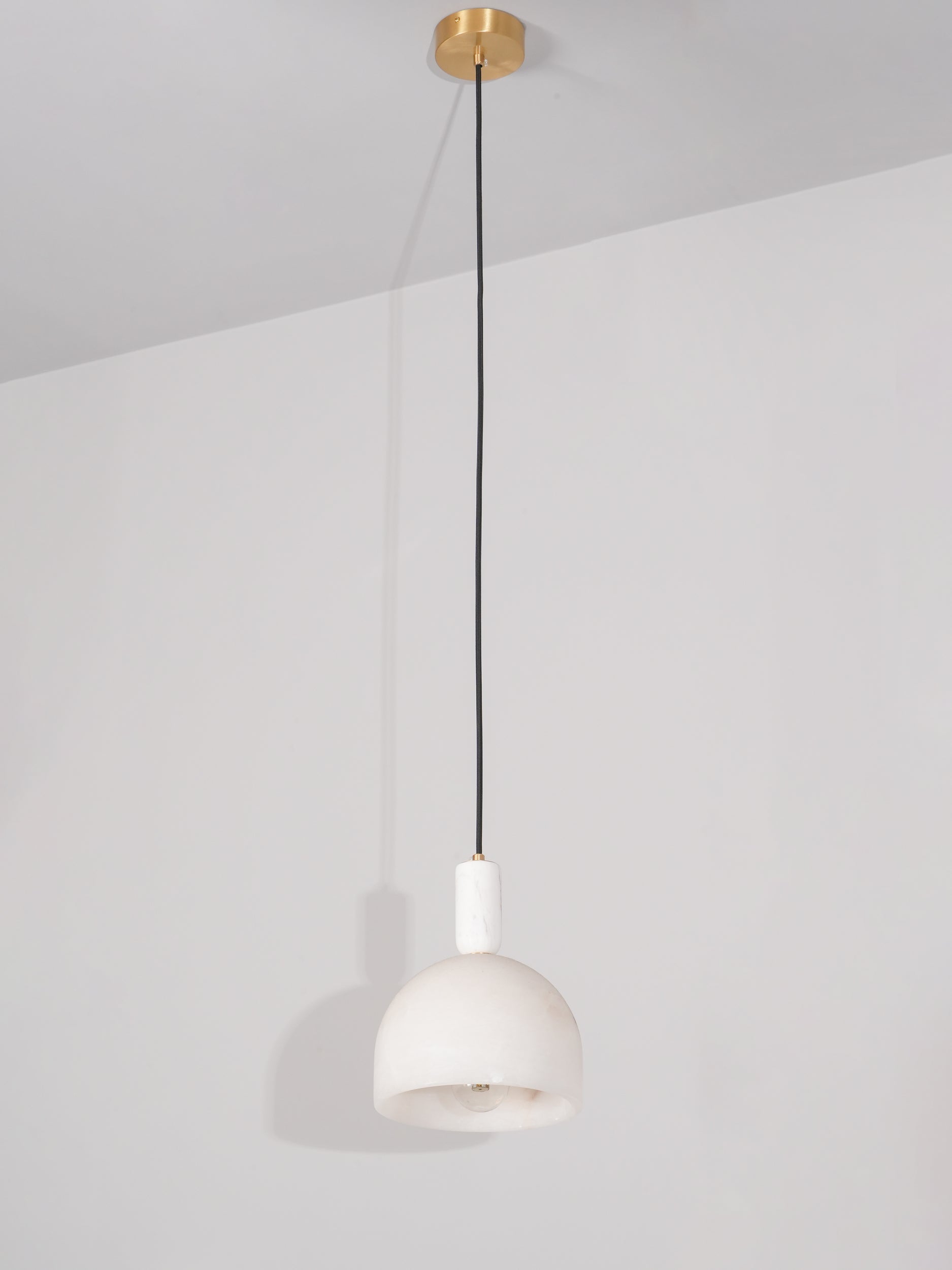 Ulcaris Alabaster Pendnat Light