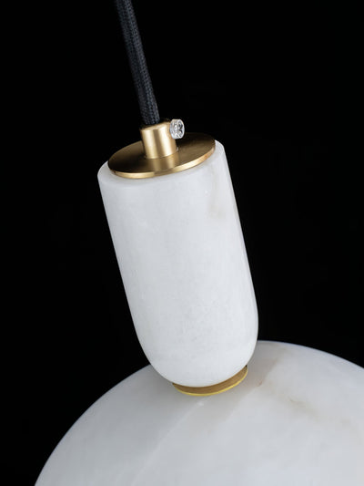 Ulcaris Alabaster Pendnat Light