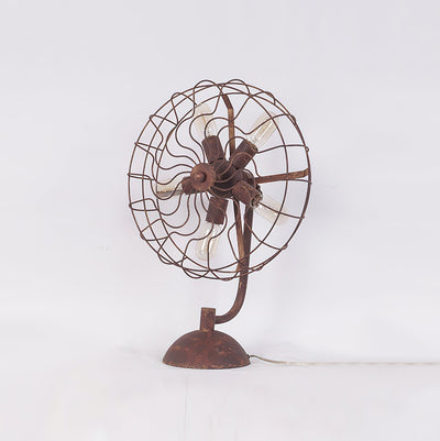 Fantic Table Lamp