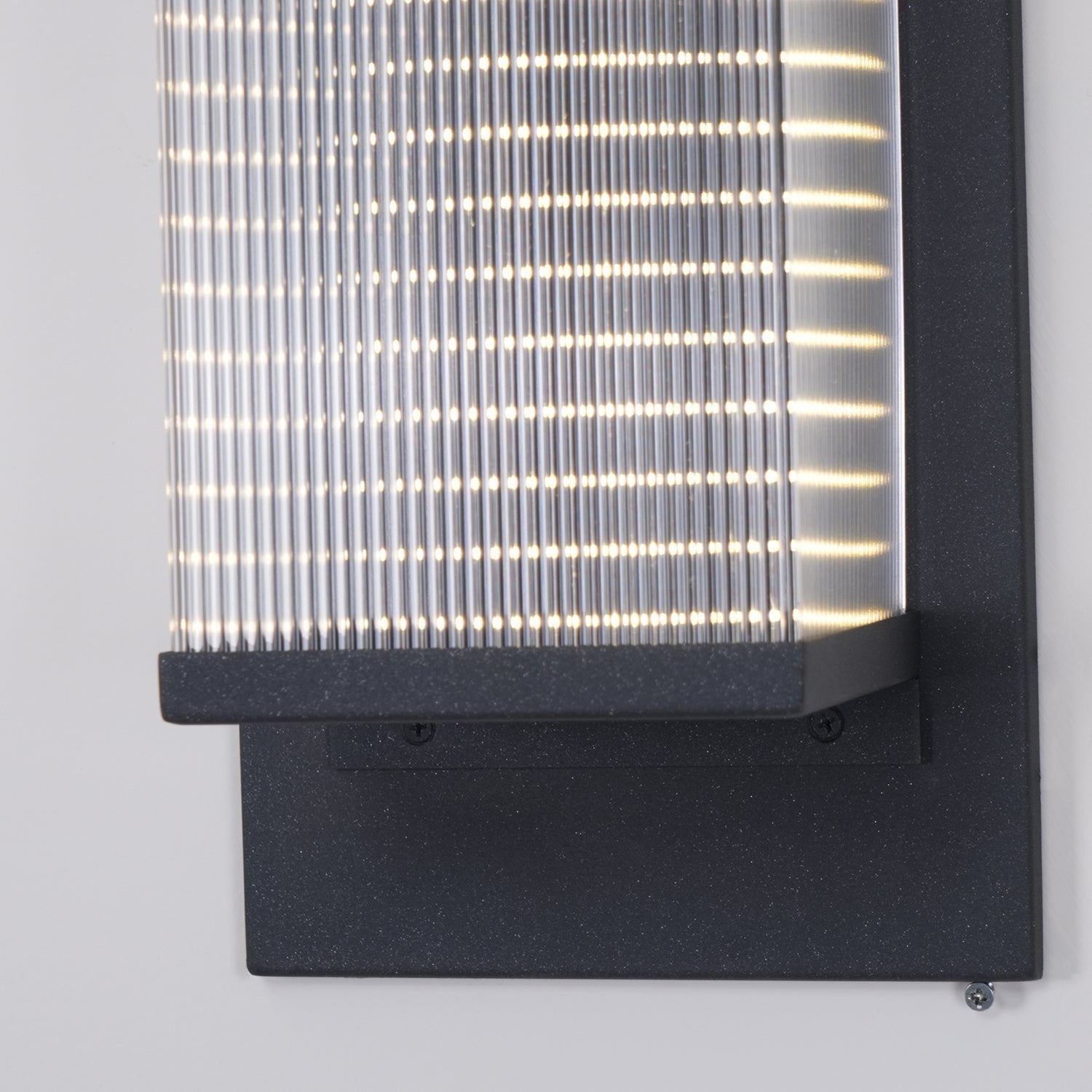 Feraraine Steel Contemporary Wall Lamp