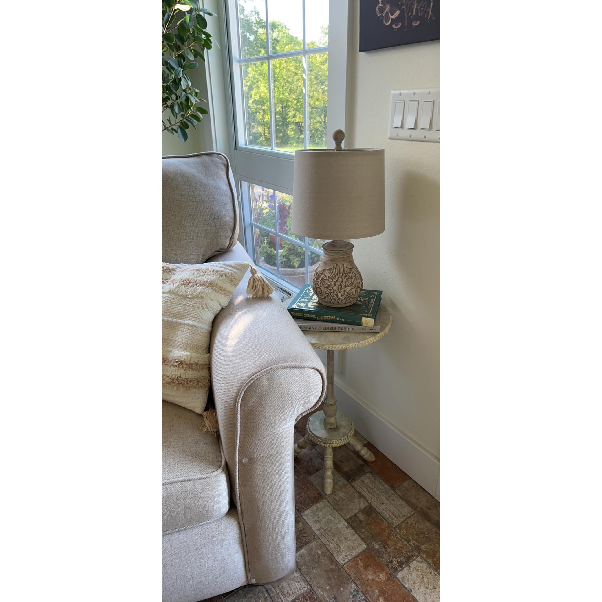 Onamel Table Lamp