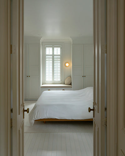 Ovyna Wall Lamp