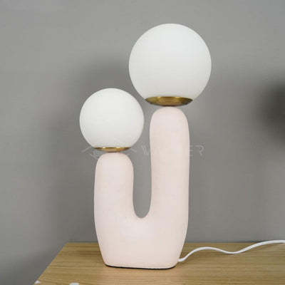 Elyrain Resin Artistic Table Lamp