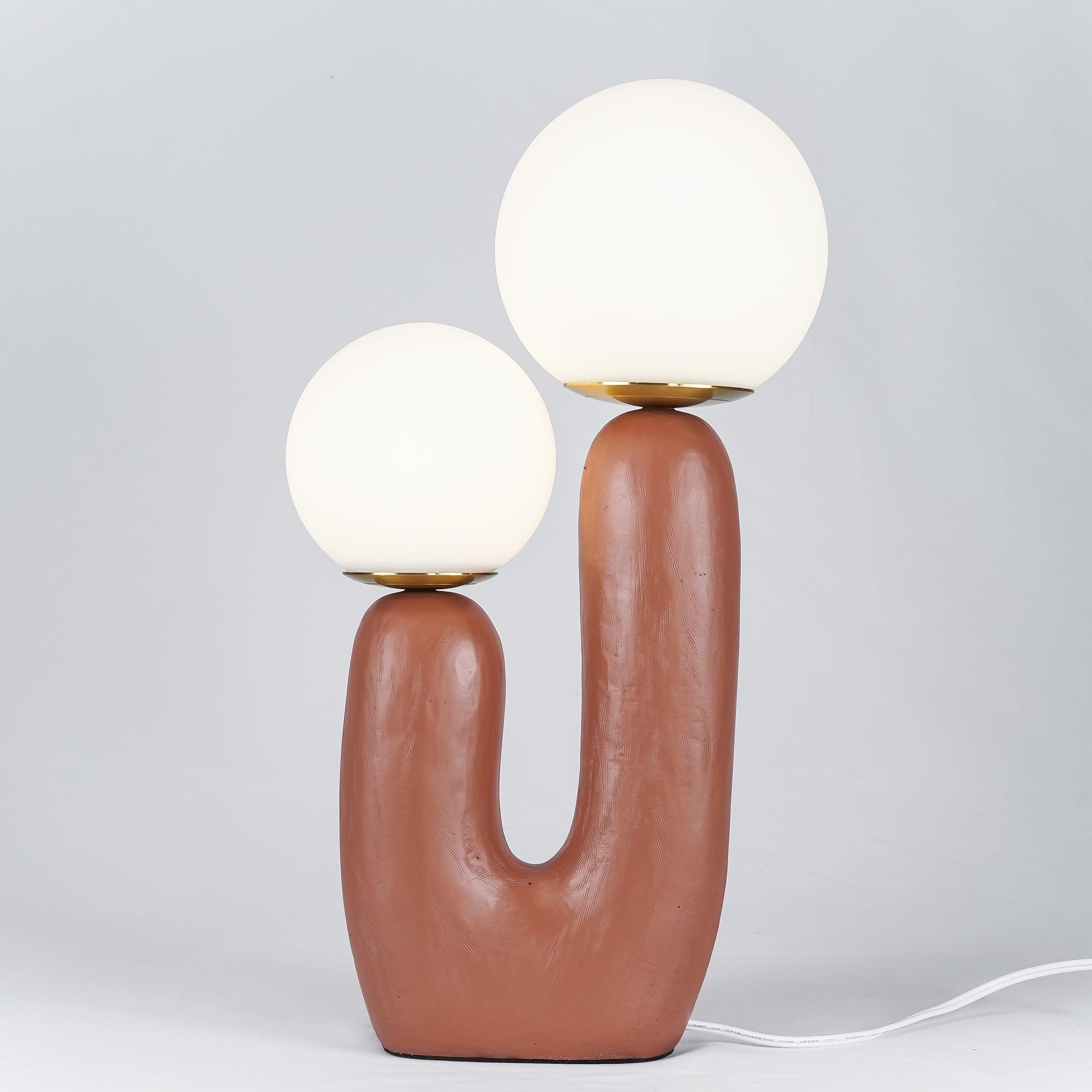 Elyrain Resin Artistic Table Lamp