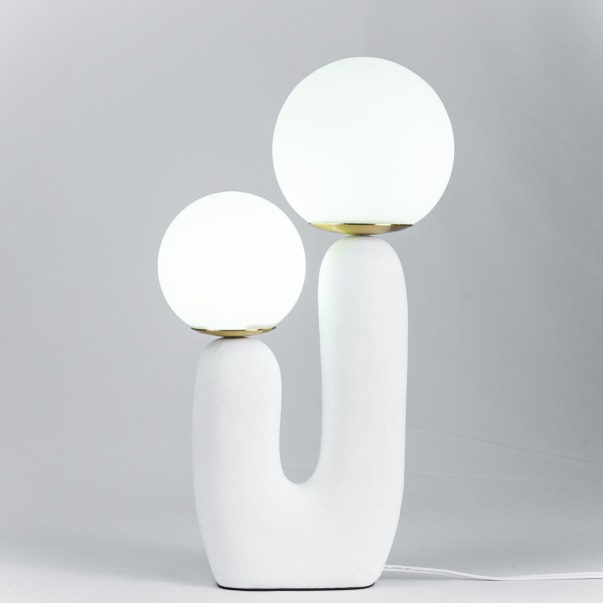 Elyrain Resin Artistic Table Lamp