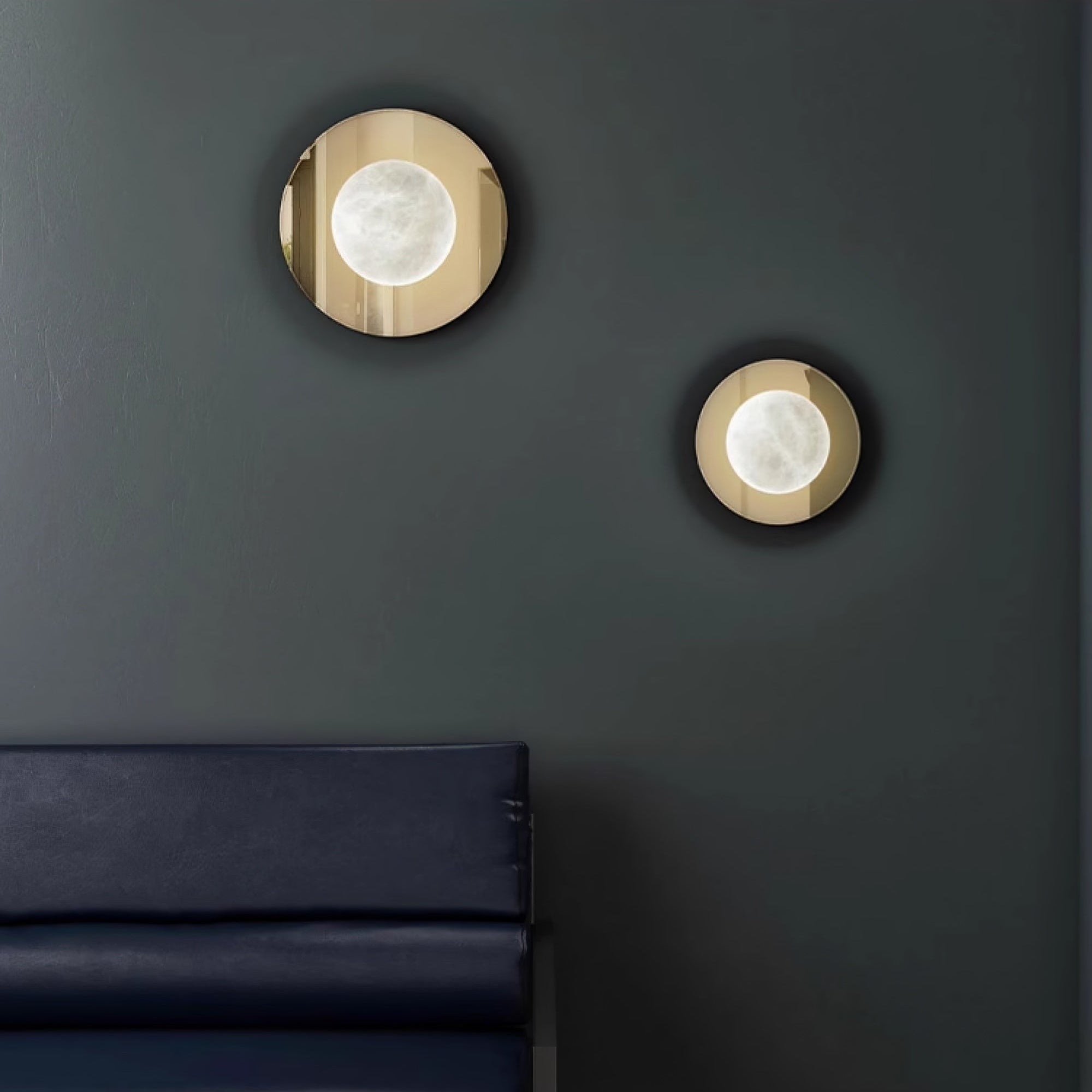 Nivereria Modern Alabaster Wall Light