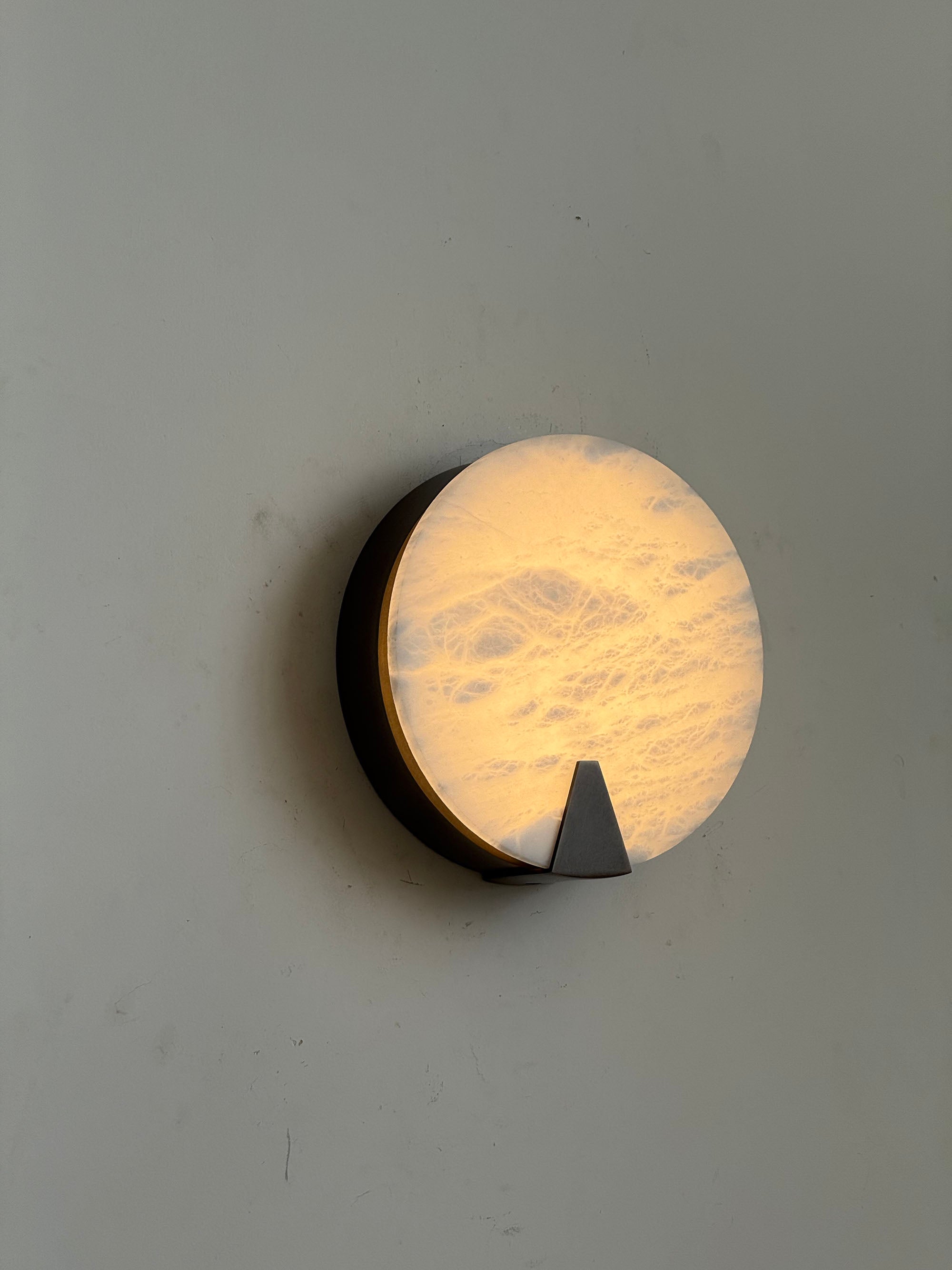 Elaarise Wall Sconce