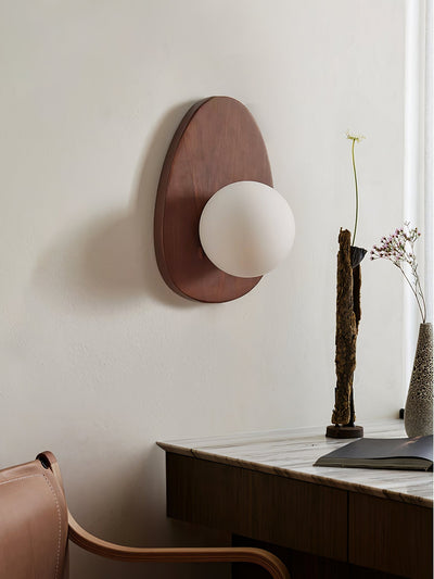Aldiniella Premium Nordic Art Walnut Glass Wall Lamp