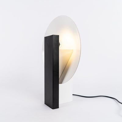 Cis Minimalist Table Lamp