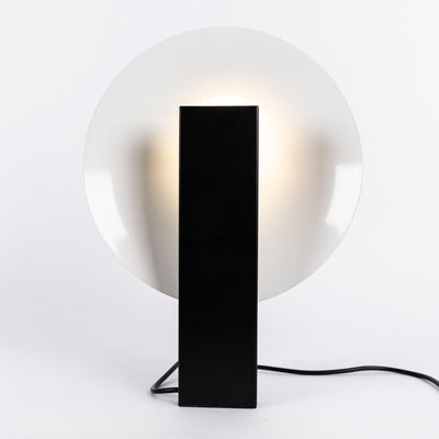 Cis Minimalist Table Lamp