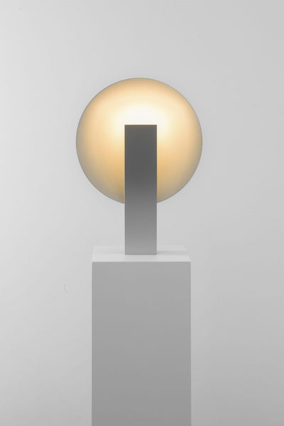 Cis Minimalist Table Lamp