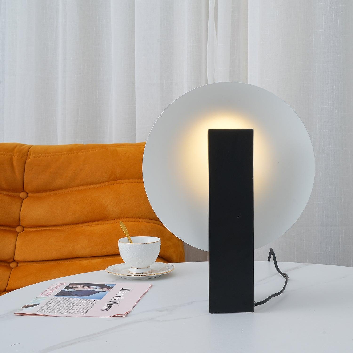 Cis Minimalist Table Lamp